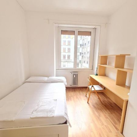 Santa Maria Valle Apartment Милано Екстериор снимка