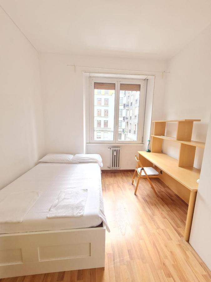 Santa Maria Valle Apartment Милано Екстериор снимка