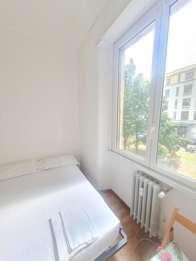 Santa Maria Valle Apartment Милано Екстериор снимка